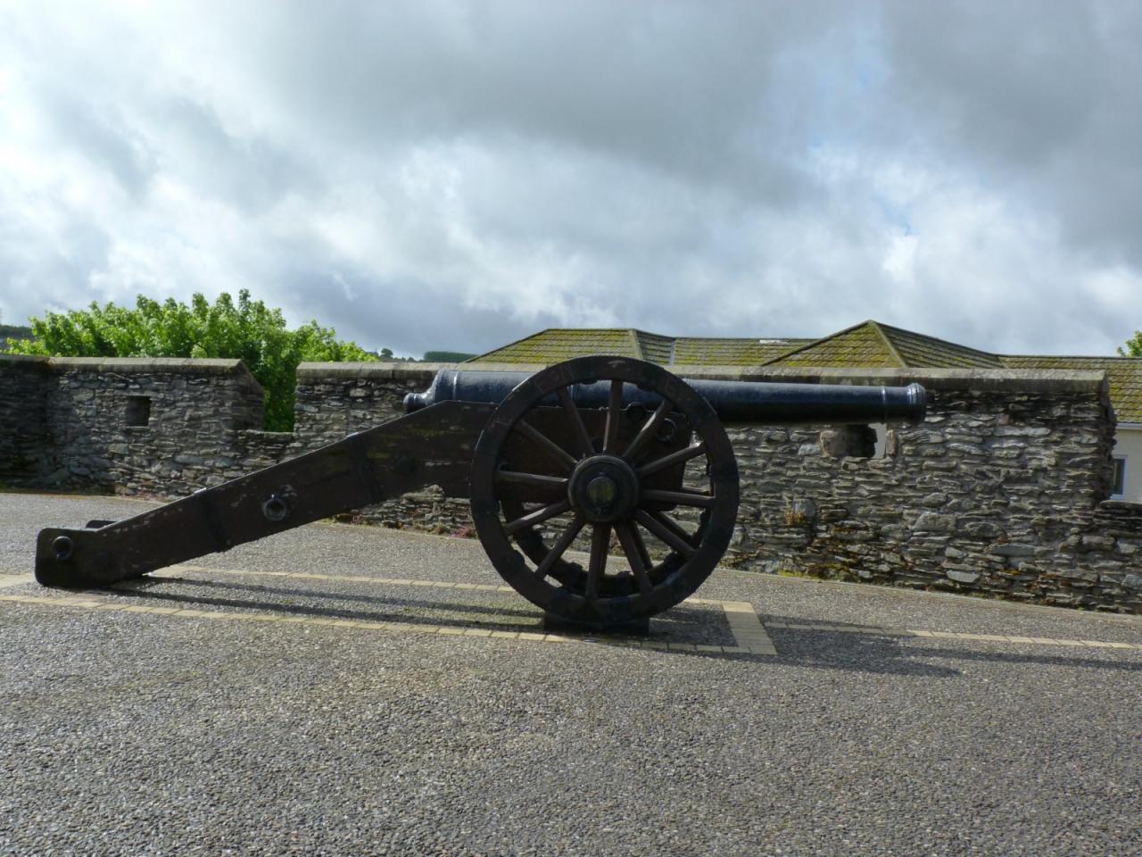 P0315 Derry - Walled city [1600x1200]
