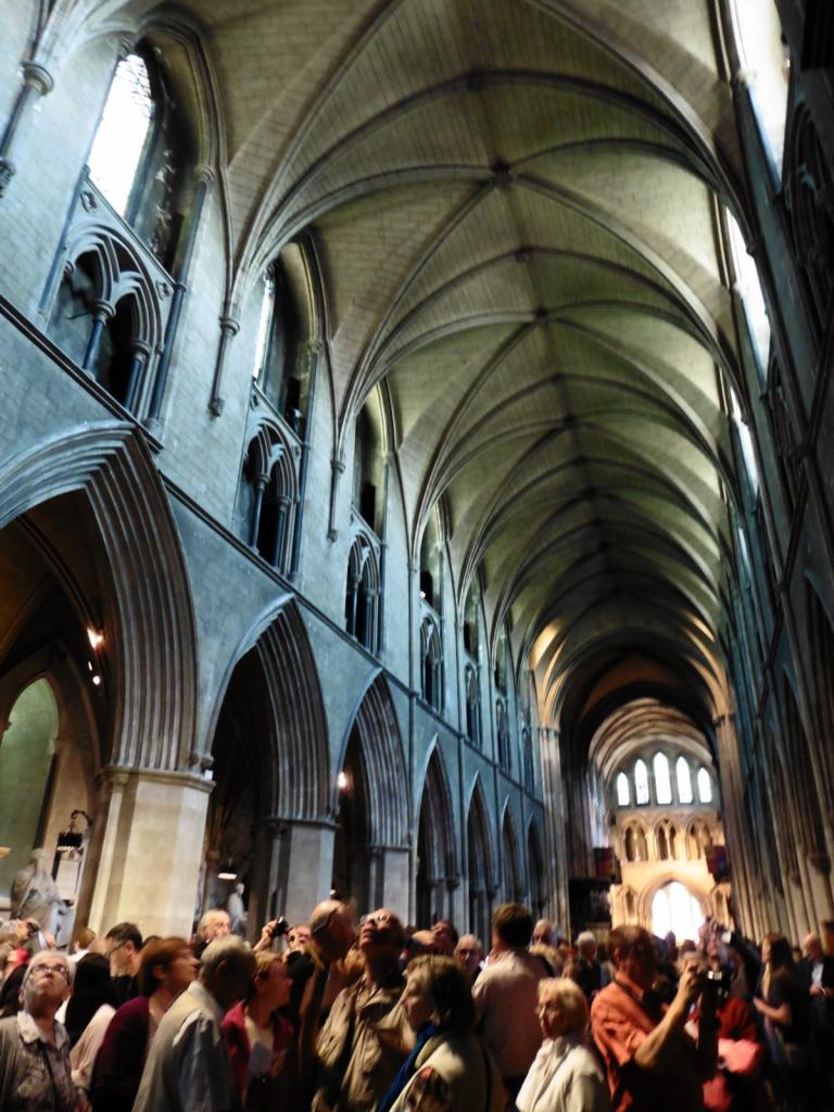 P1516-Dublin-St Patrick Cathedral [1600x1200]